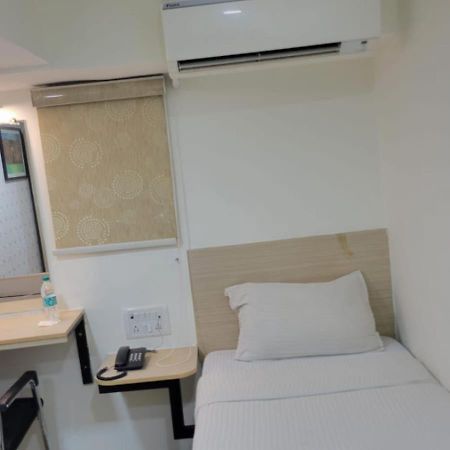 Hotel Grace Residency Chennai Airport Esterno foto