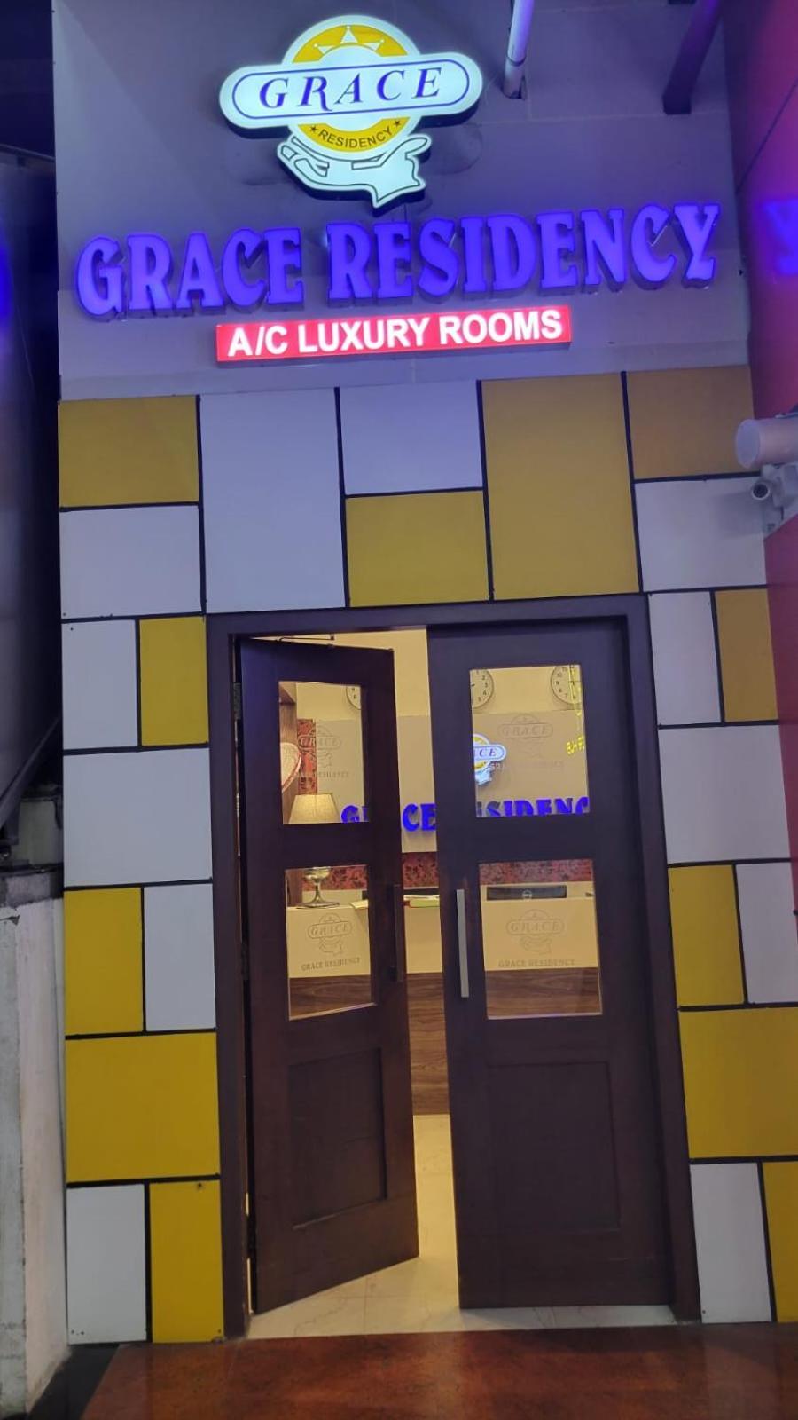 Hotel Grace Residency Chennai Airport Esterno foto
