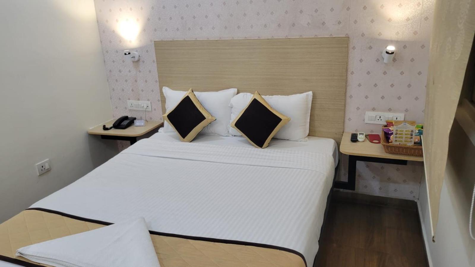 Hotel Grace Residency Chennai Airport Esterno foto
